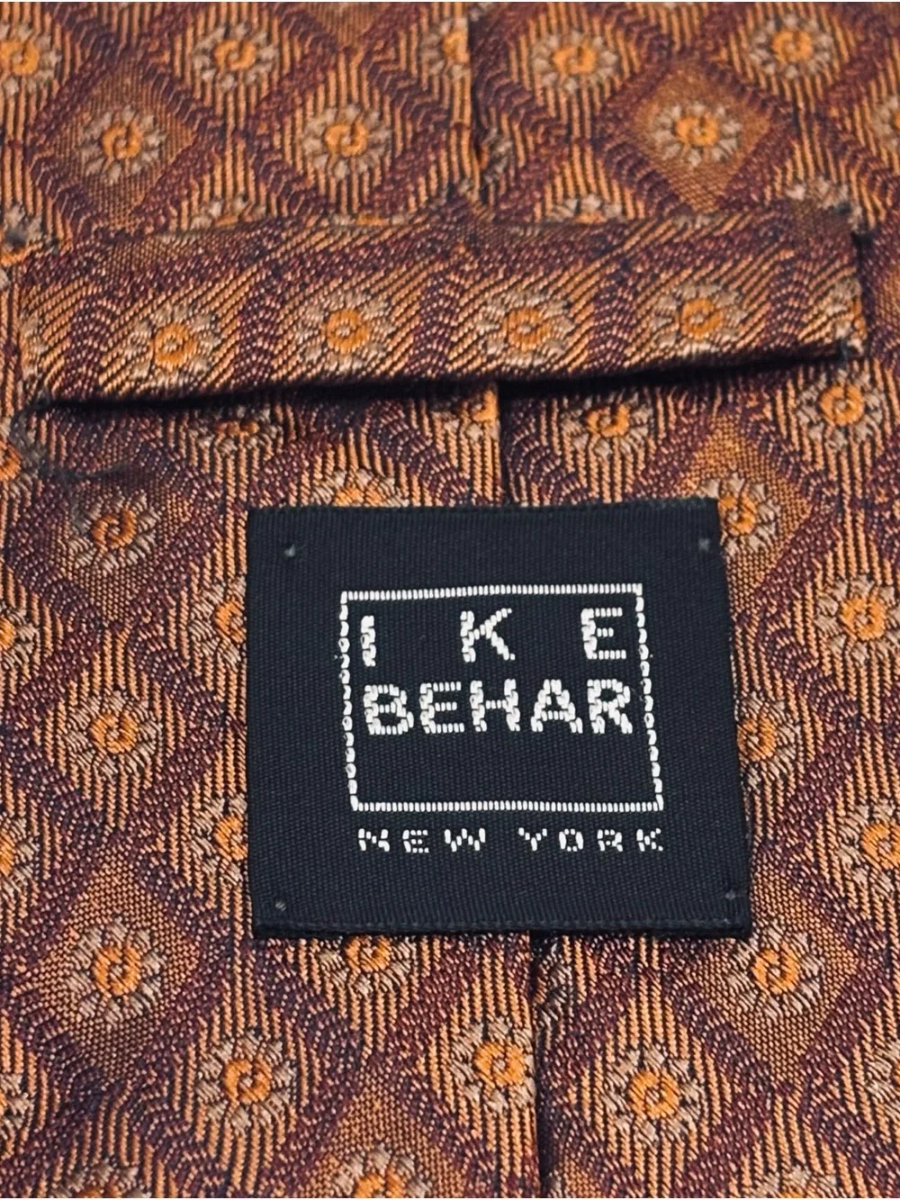 Brand New High Quality Tie By Ike Behar - 3 3/4 Inches Wide